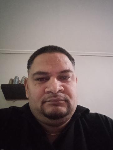 Zsolt, 43 éves szabási társkereső férfi profil fotója