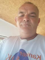 Sziasztok! András vagyok. Komoly pusztaszeri párkereső nők jelentkezését várom.