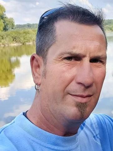 Ferenc, 45 éves baki társkereső férfi profil fotója