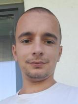 Sziasztok! Tibor vagyok. Komoly csákvári párkereső nők jelentkezését várom.