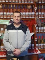 Sziasztok! Balázs vagyok. Komoly somlóvásárhelyi párkereső nők jelentkezését várom.