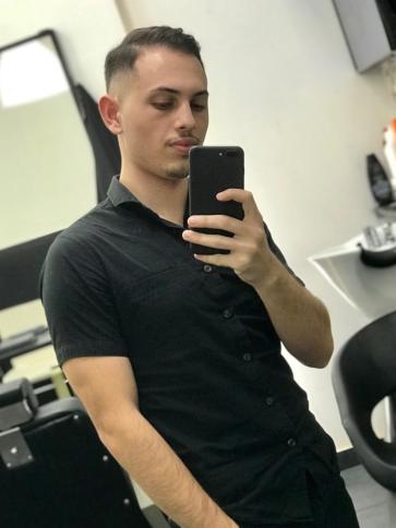 Martin, 23 éves Budapest VI. kerületi társkereső férfi profil fotója