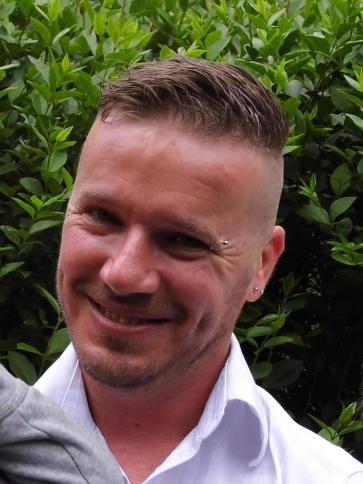 Attila, 44 éves gyulai társkereső férfi profil fotója
