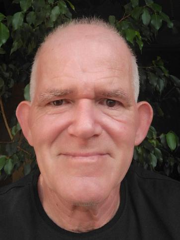 Gábor, 64 éves Budapest XI. kerületi társkereső férfi profil fotója Gábor, 64 éves Budapest XI. kerületi társkereső férfi profil fotója