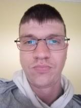 Sziasztok! Zsolt vagyok. Komoly görbeházai párkereső nők jelentkezését várom.