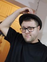Sziasztok! Arnold vagyok. fényképes zalaegerszegi társkereső keresztény nők írjatok.