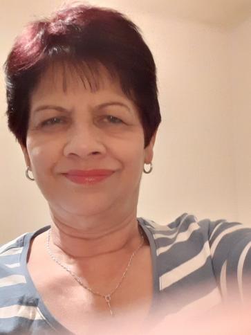 Hajnal, 64 éves mohácsi társkereső nő profil fotója