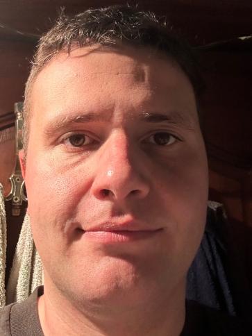 Tamás, 32 éves Budapest XXIII. kerületi társkereső férfi profil fotója