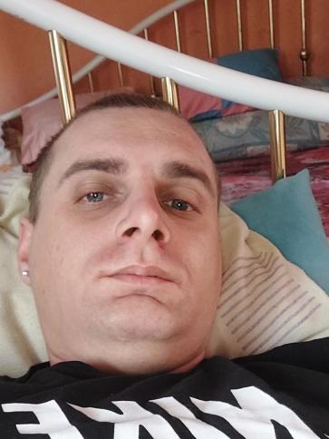 Ferenc, 32 éves hejőbábai társkereső férfi profil fotója