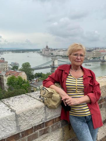 Klári, 72 éves pécsi társkereső nő profil fotója