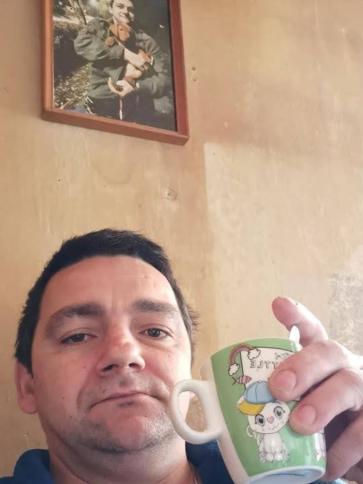 József, 47 éves sárvári társkereső férfi profil fotója József, 47 éves sárvári társkereső férfi profil fotója