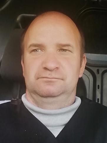 Tibor, 44 éves mosonmagyaróvári társkereső férfi profil fotója