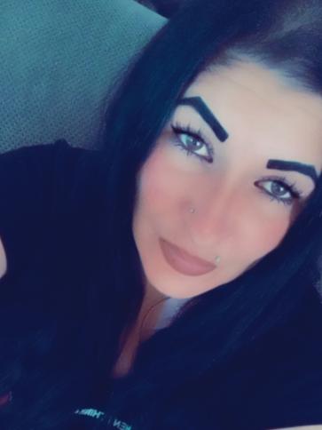 Anett, 35 éves átányi társkereső nő profil fotója