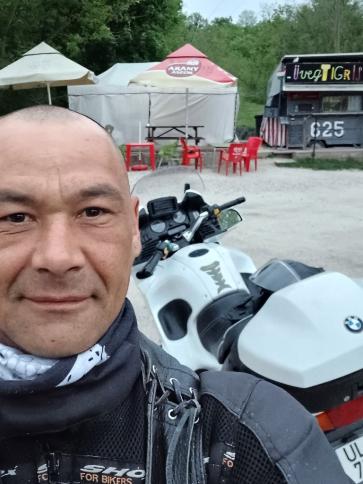 László, 40 éves tófűi társkereső férfi profil fotója