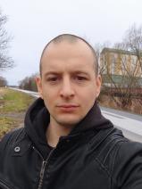 Sziasztok! Tamás vagyok. Komoly zalalövői párkereső nők jelentkezését várom.