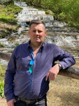Sziasztok! Krisztián vagyok. Diplomás hajdúnánási társkereső nőket keresek ismerkedési célból.