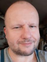 Sziasztok! Tamas vagyok. Online kerepesi randizni vágyó nők kattinsatok a kedvenc gombra.