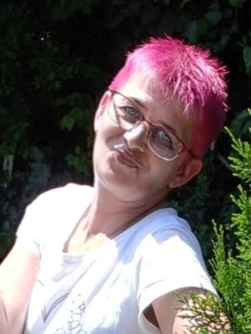 Éva, 54 éves dévaványai társkereső nő profil fotója