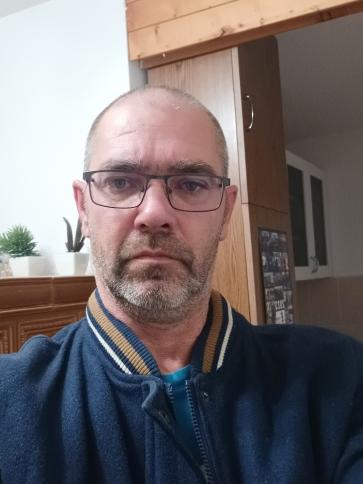 Laszlo, 47 éves pátkai társkereső férfi profil fotója