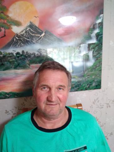 András, 67 éves nagybánhegyesi társkereső férfi profil fotója