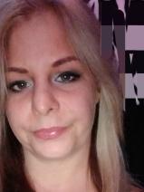 Sziasztok! Szabina vagyok. Online albániai randizni vágyó férfiak jelöljetek kedvencnek.