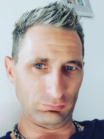 László, 41 éves perkupai társkereső férfi profil fotója
