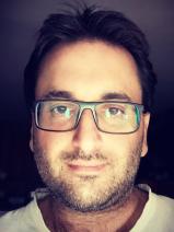 Sziasztok! József vagyok. Diplomás Budapest VI. kerületi társkereső nőket keresek ismerkedési célból.