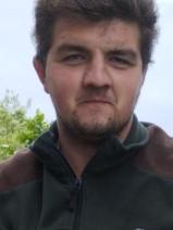 Sziasztok! Sándor vagyok. Komoly egerfarmosi párkereső nők jelentkezését várom.