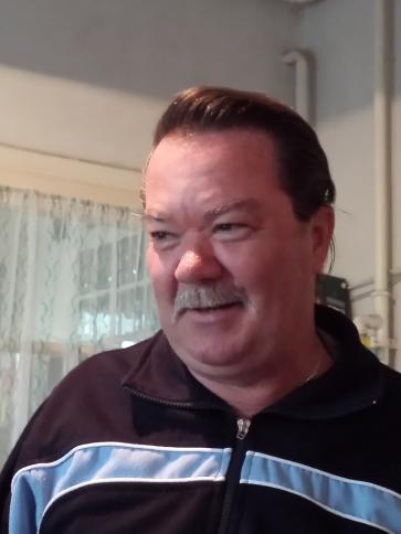 János, 75 éves dömsödi társkereső férfi profil fotója