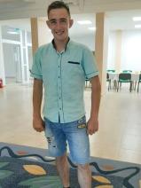 Sziasztok! György vagyok. Komoly tiszaföldvári párkereső nők jelentkezését várom.