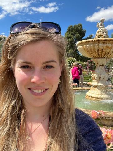 Réka, 30 éves kaposvári társkereső nő profil fotója