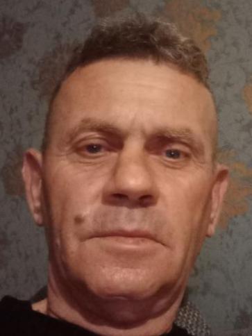 Zsolt, 57 éves dombóvári társkereső férfi profil fotója