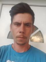 Sziasztok! Somogyi vagyok. Komoly boldogi párkereső nők jelentkezését várom.