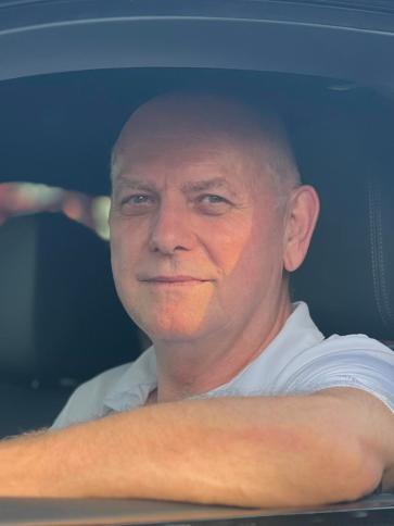 József, 65 éves kislángi társkereső férfi profil fotója