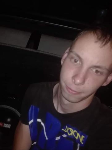 János, 30 éves jászberényi társkereső férfi profil fotója