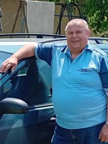 István, 77 éves dunaújvárosi társkereső férfi profil fotója