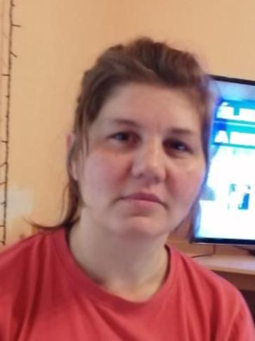Szilvia, 40 éves várpalotai társkereső nő profil fotója