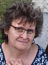 Sziasztok! Erzsébet vagyok. Komoly sülysápi társkereső férfiak jelentkezését várom.