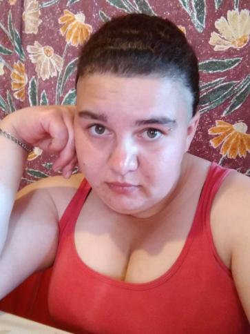 Jázmin, 25 éves nagyvisnyói társkereső nő profil fotója