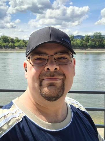 Péter, 44 éves Budapest X. kerületi társkereső férfi profil fotója Péter, 44 éves Budapest X. kerületi társkereső férfi profil fotója