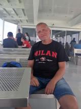 Sziasztok! Zsolt vagyok. Komoly kunhegyesi párkereső nők jelentkezését várom.