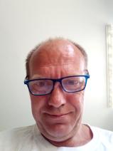 Sziasztok! Lajos vagyok. Komoly tornyospálcai párkereső nők jelentkezését várom.