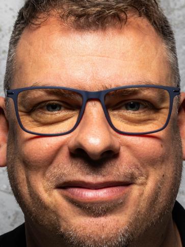 Balázs, 45 éves székesfehérvári társkereső férfi profil fotója