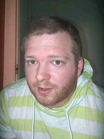 Roland, 29 éves vasvári társkereső férfi profil fotója