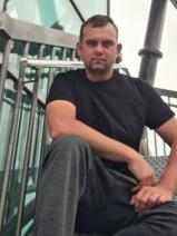 Sziasztok! András vagyok. Komoly fülöpi párkereső nők jelentkezését várom.