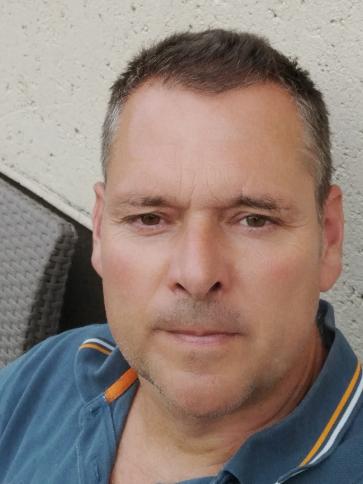 Zsolt, 51 éves szentkirályi társkereső férfi profil fotója