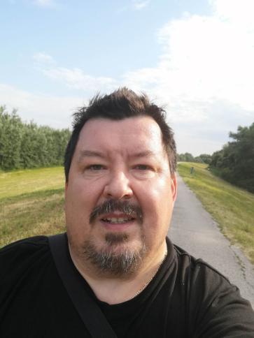Miklós, 51 éves tiszafüredi társkereső férfi profil fotója