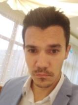 Sziasztok! Lóránd vagyok. Online dabasi randizni vágyó nők kattinsatok a kedvenc gombra.