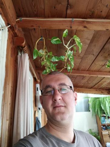 Gáborlászló, 47 éves komlói társkereső férfi profil fotója Gáborlászló, 47 éves komlói társkereső férfi profil fotója