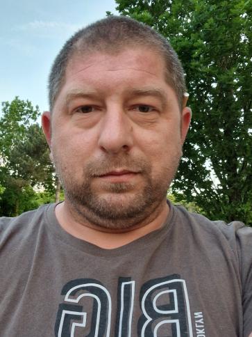 István